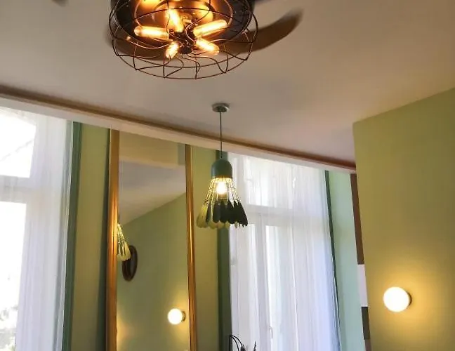 Cosy Aix 엑스레뱅